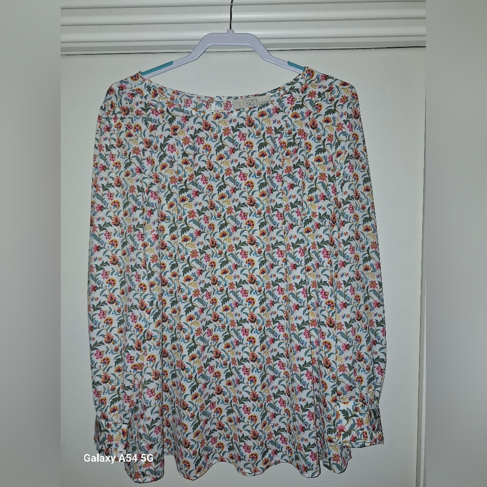LOFT Multicolor Floral Blouse